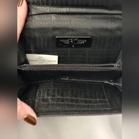 Disney Tim Burton's The Nightmare Before Christmas Wallet - Picture 3 of 11